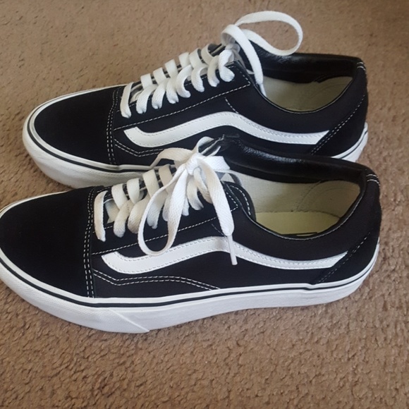 Vans Shoes - Platform Vans